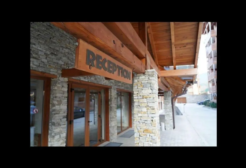 Hill-Side Apartment In Nation Park Bansko